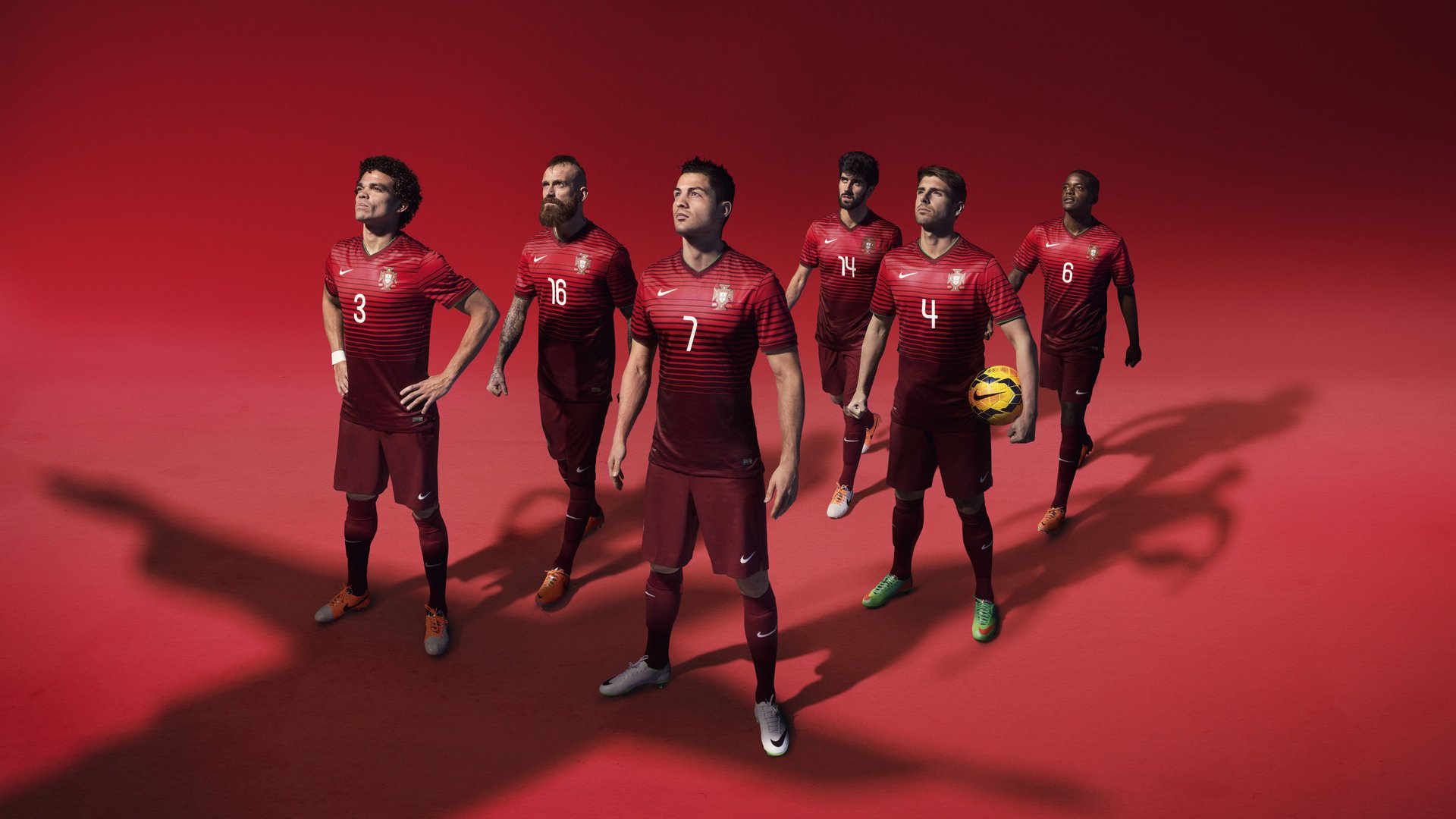 单节打崩乌拉圭!凯恩奥运前夜终极验货,这不是球星,是战神